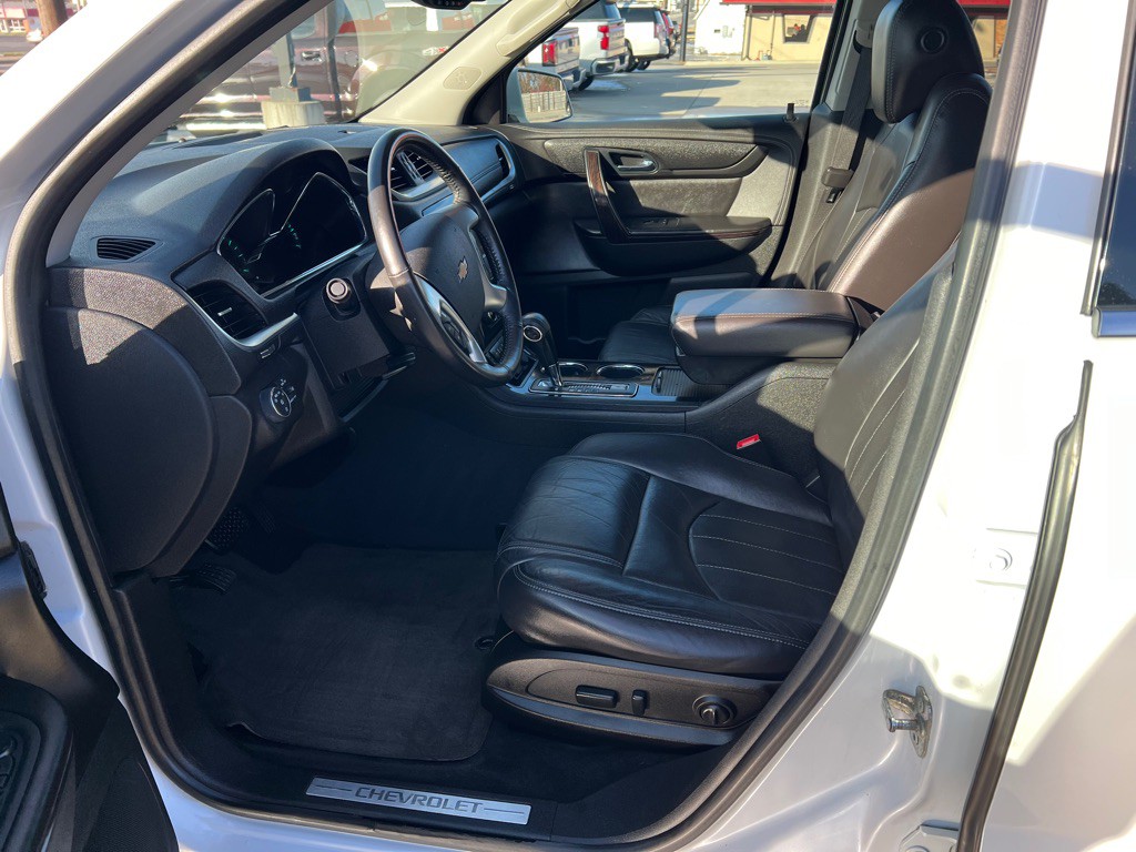 2016 Chevrolet Traverse Image 25