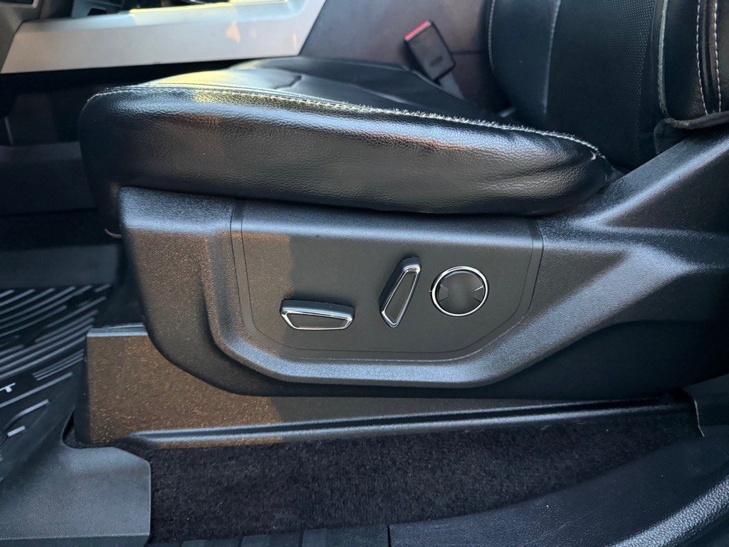 2016 Ford F-150 Image 16