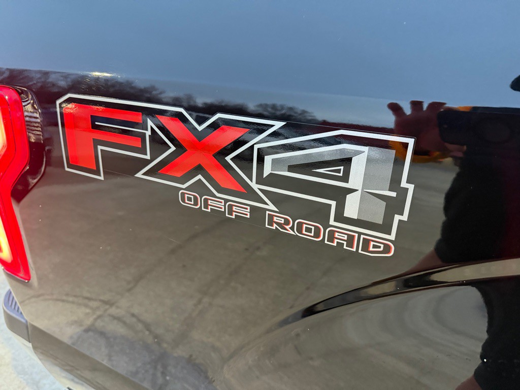 2016 Ford F-150 Image 25