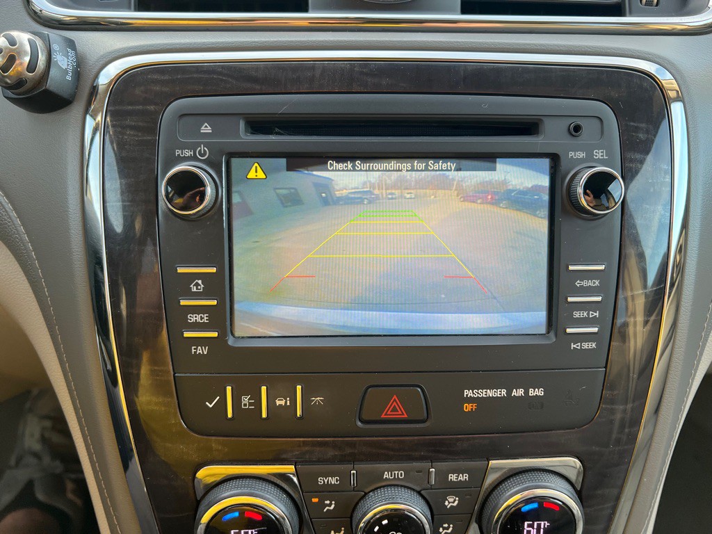 2016 Buick Enclave Image 21