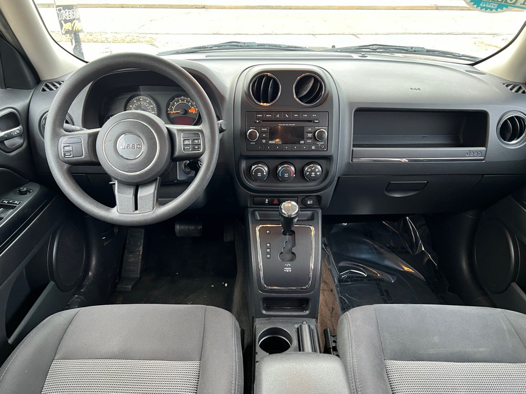 2017 Jeep Patriot Image 13