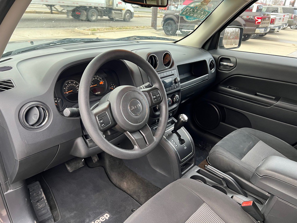 2017 Jeep Patriot Image 17