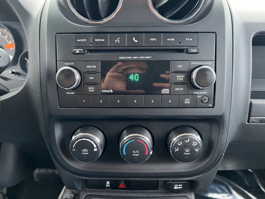 2017 Jeep Patriot Image 18