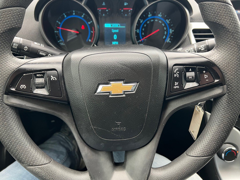 2016 Chevrolet Cruze Image 18