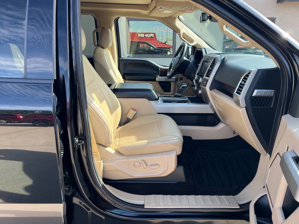 2016 Ford F-150 Image 12