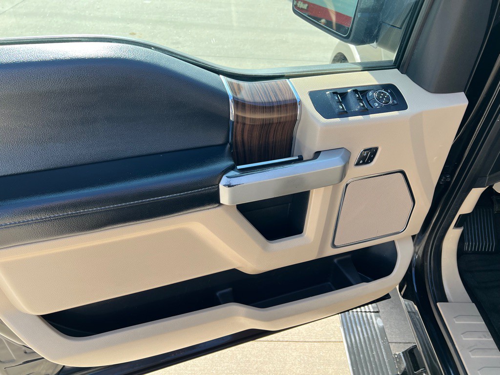 2016 Ford F-150 Image 23