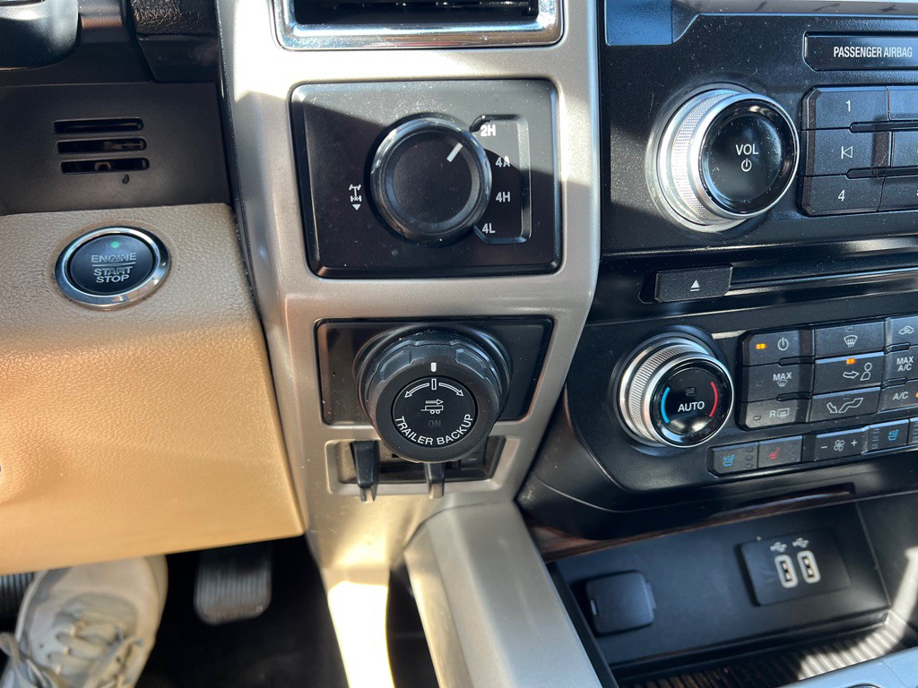 2016 Ford F-150 Image 25