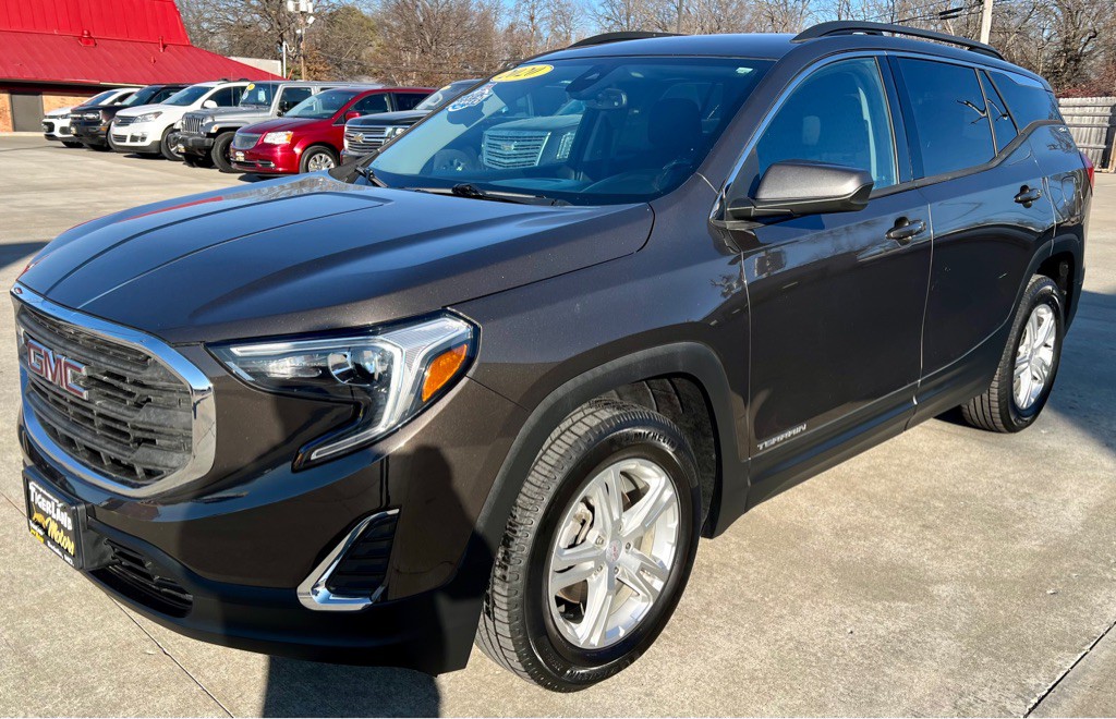 2020 GMC Terrain Image 3