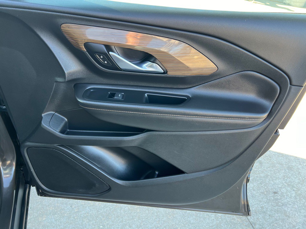 2020 GMC Terrain Image 10