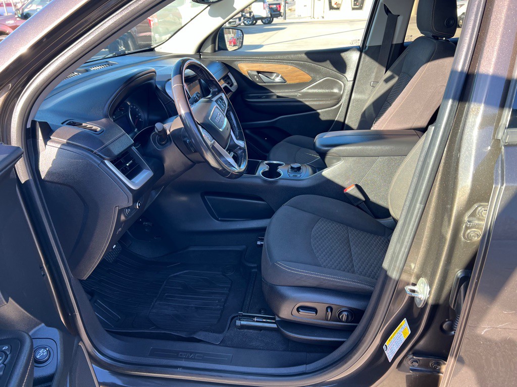 2020 GMC Terrain Image 21