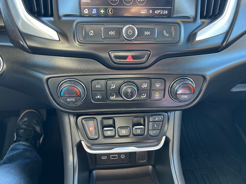 2020 GMC Terrain Image 24