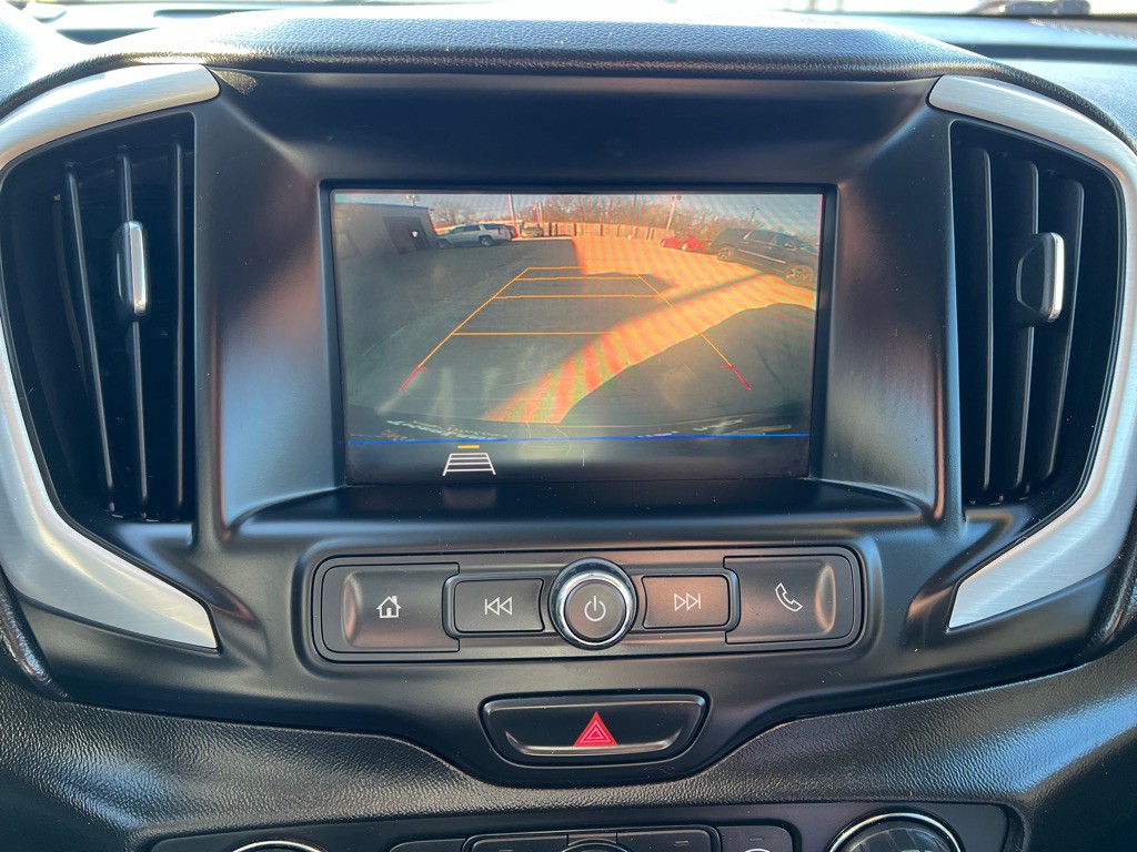 2020 GMC Terrain Image 26