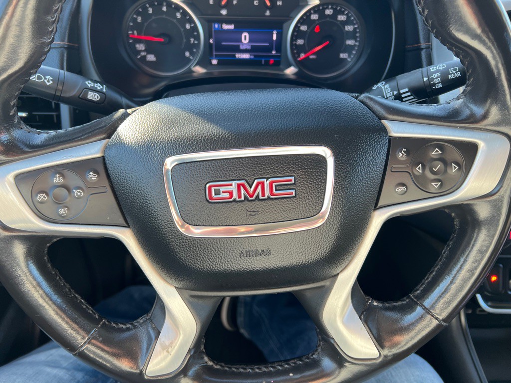 2020 GMC Terrain Image 28