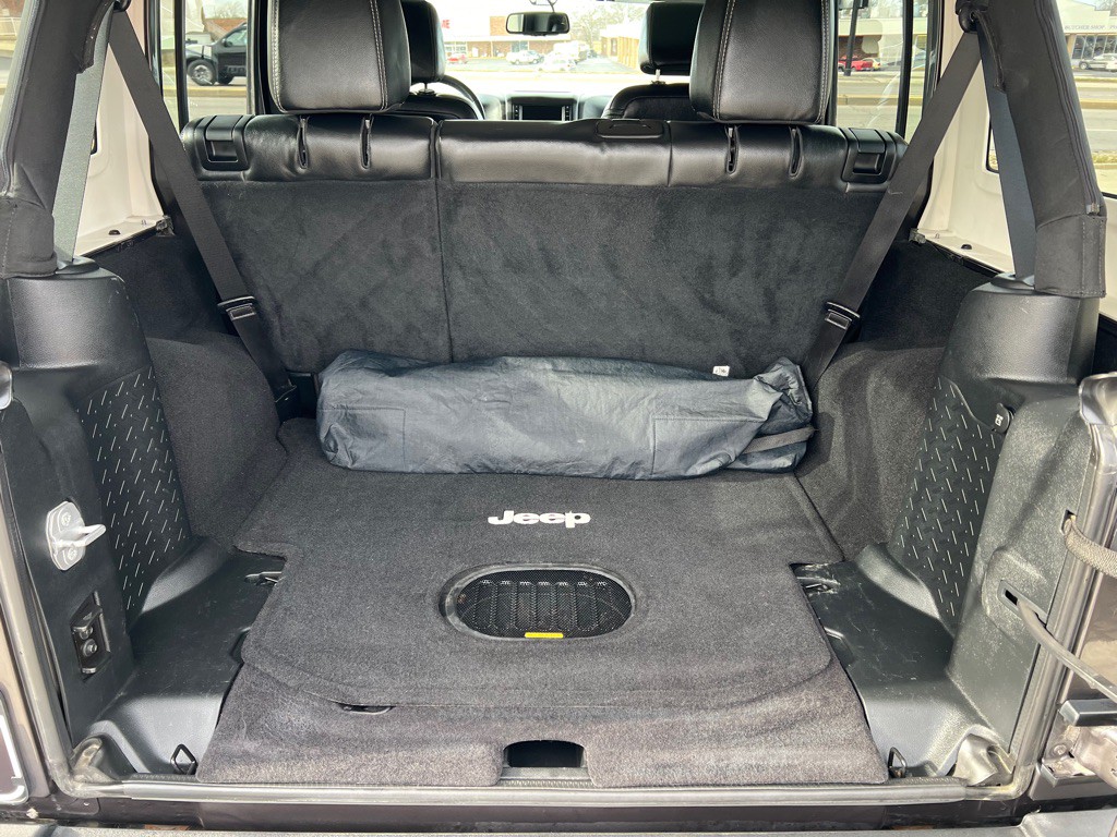 2016 Jeep Wrangler Unlimited Image 17