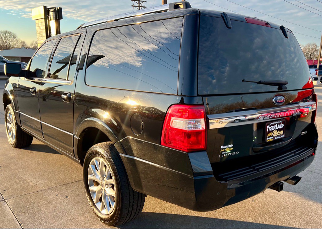 2017 Ford Expedition Image 5