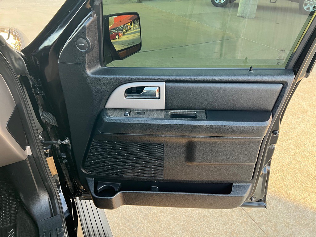 2017 Ford Expedition Image 10
