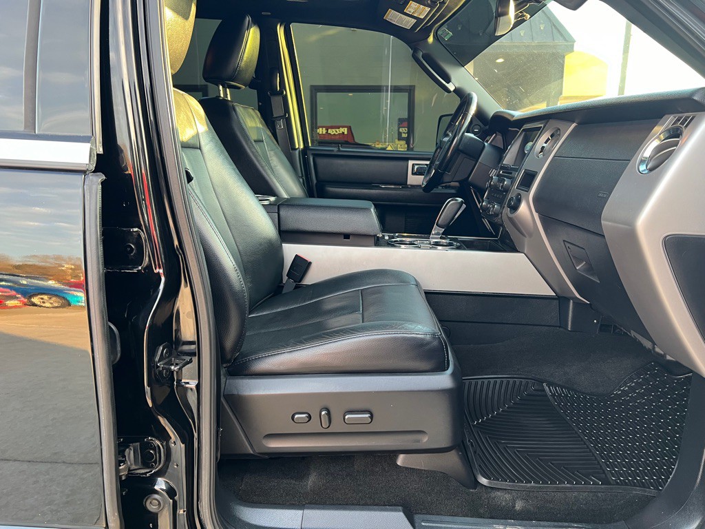 2017 Ford Expedition Image 11