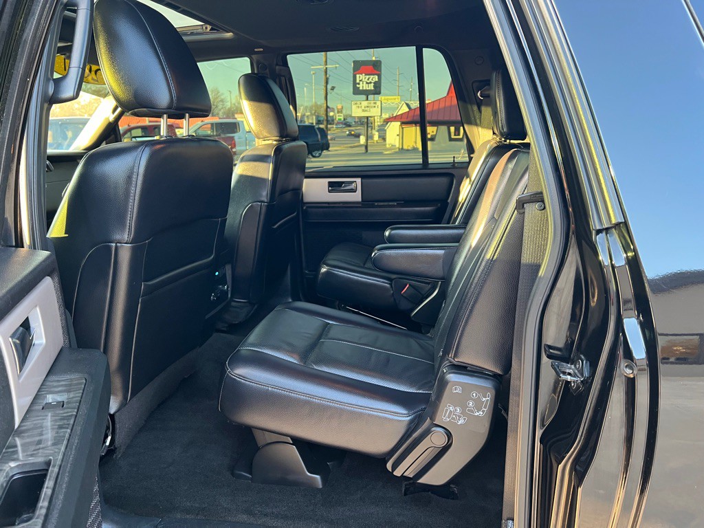 2017 Ford Expedition Image 25