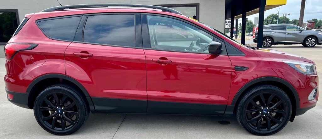 2019 Ford Escape Image 8