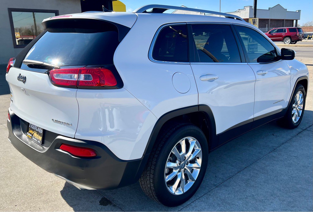 2015 Jeep Cherokee Image 7