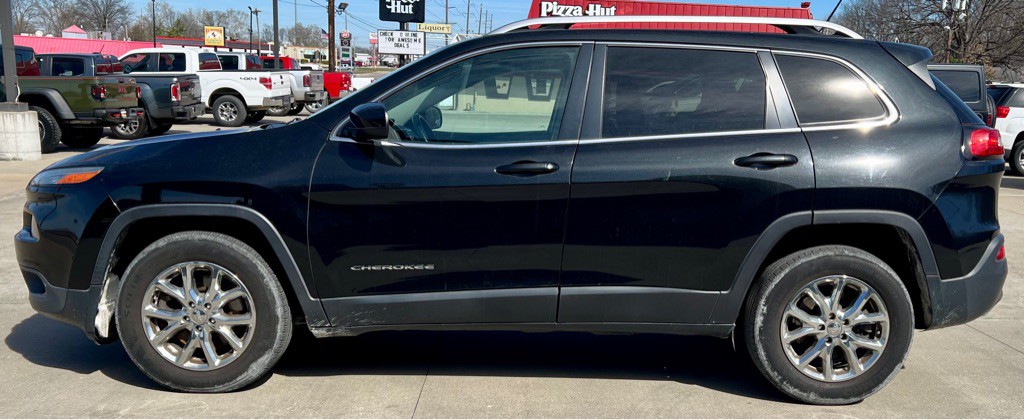 2016 Jeep Cherokee Image 4