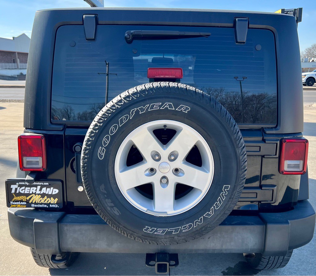 2017 Jeep Wrangler Image 6