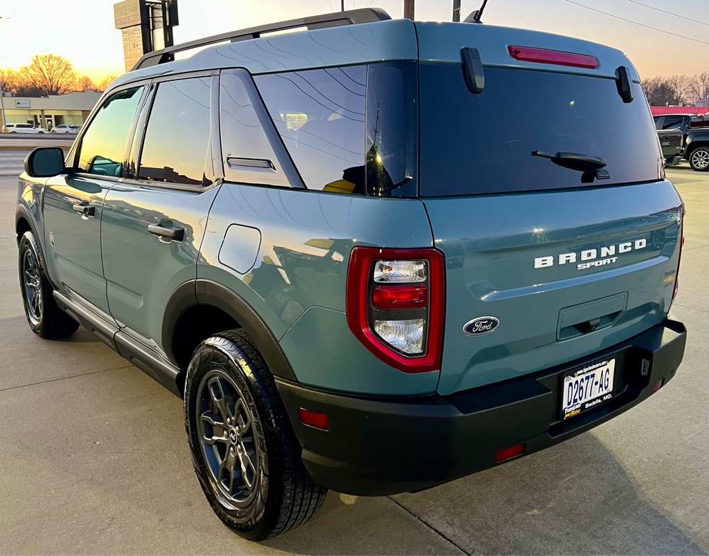 2021 Ford Bronco Image 5