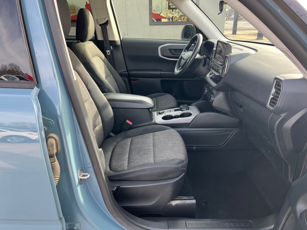 2021 Ford Bronco Image 13