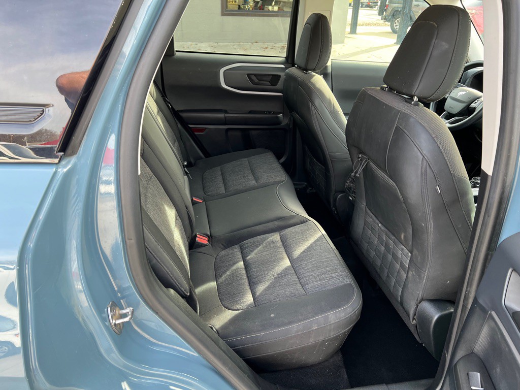 2021 Ford Bronco Image 16