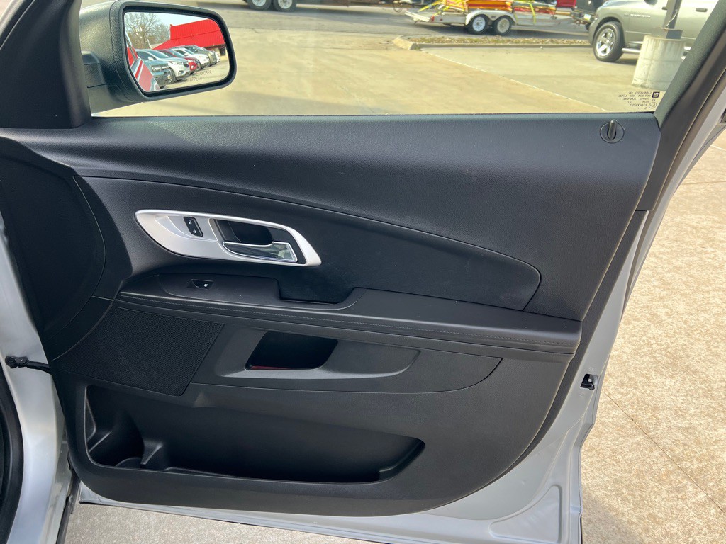 2016 Chevrolet Equinox Image 9