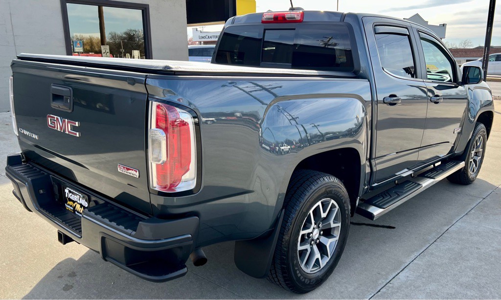 2015 GMC Canyon Image 7