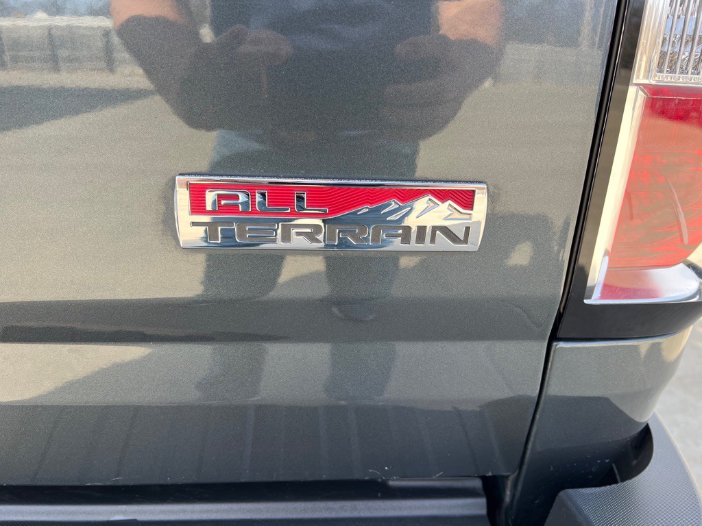 2015 GMC Canyon Image 15