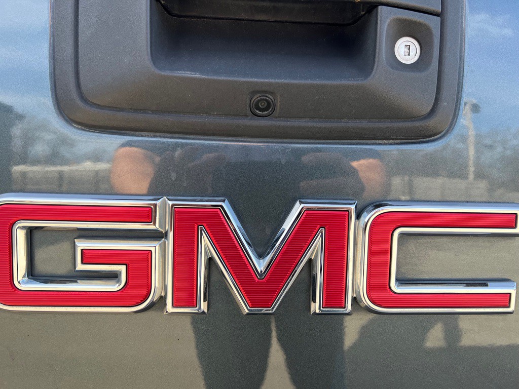 2015 GMC Canyon Image 16