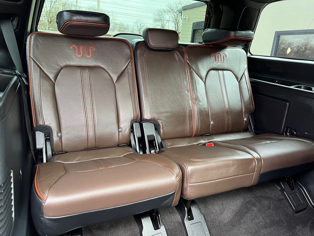 2020 Ford Expedition Image 25