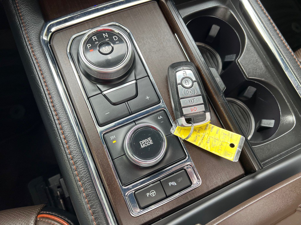 2020 Ford Expedition Image 38