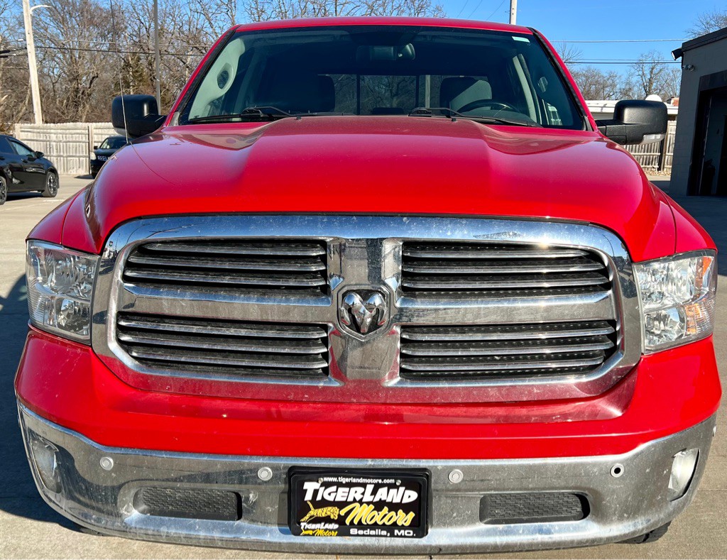 2017 RAM 1500 Image 2