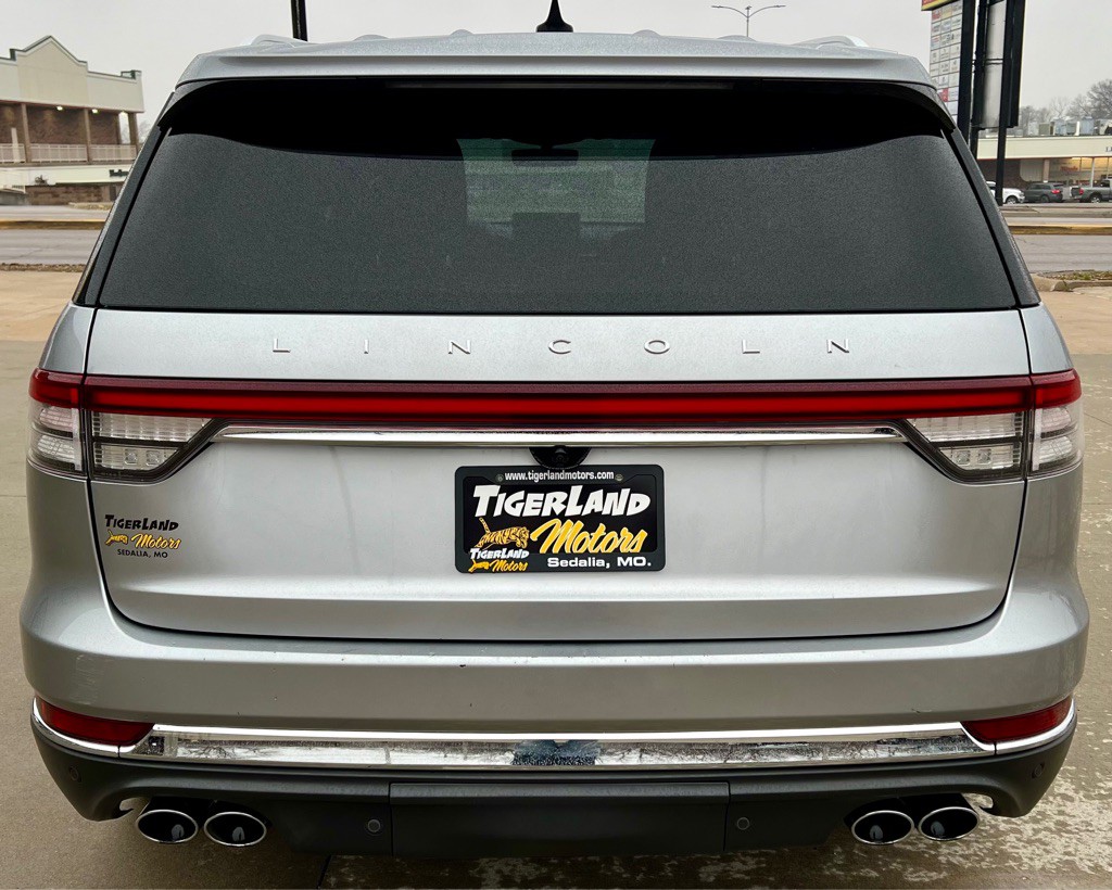2021 Lincoln Aviator Image 6