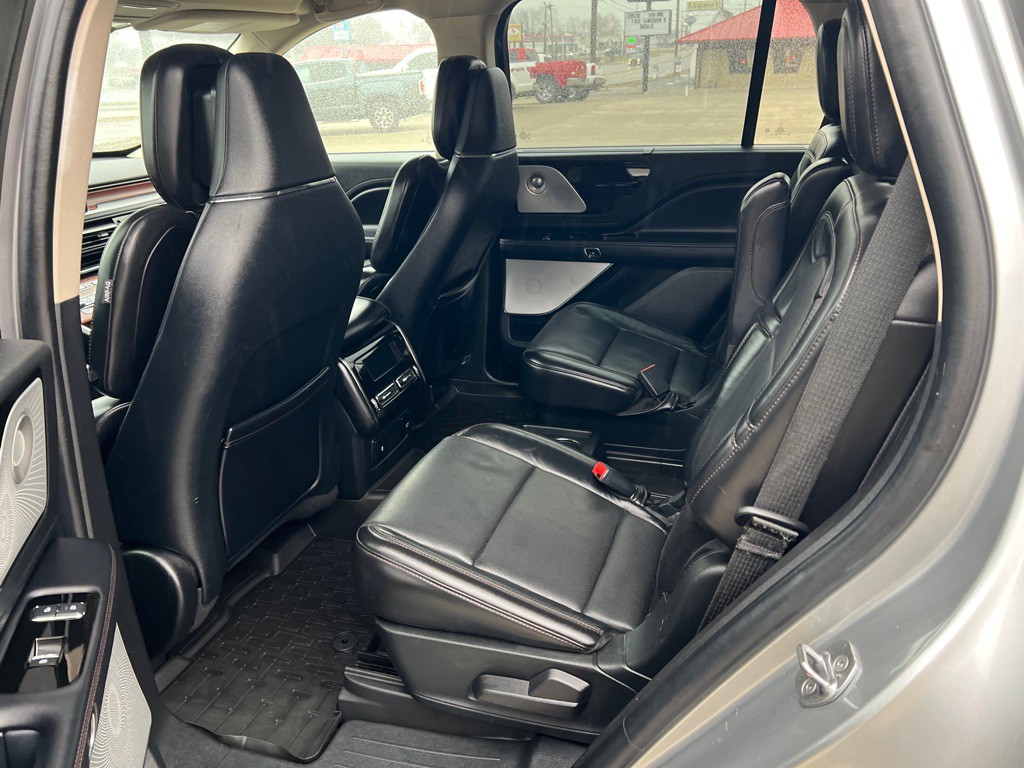 2021 Lincoln Aviator Image 20