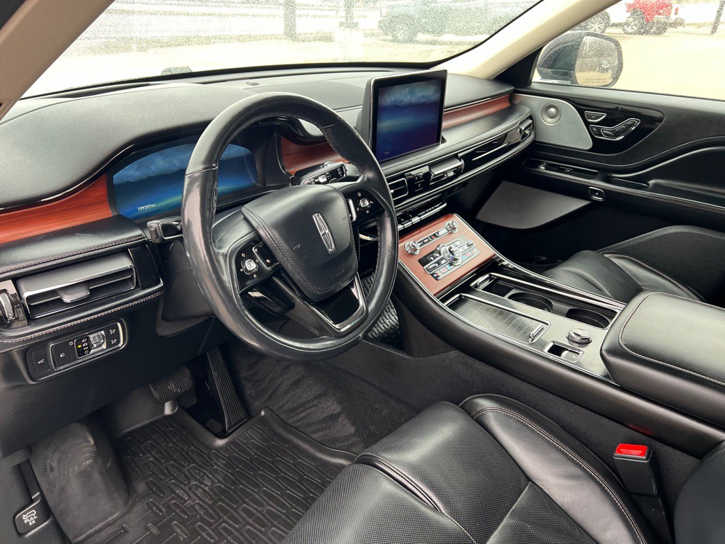 2021 Lincoln Aviator Image 22