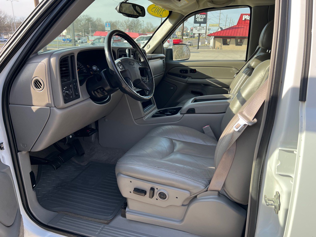 2005 Chevrolet Silverado 1500 Image 19