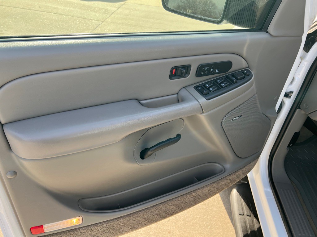 2005 Chevrolet Silverado 1500 Image 20