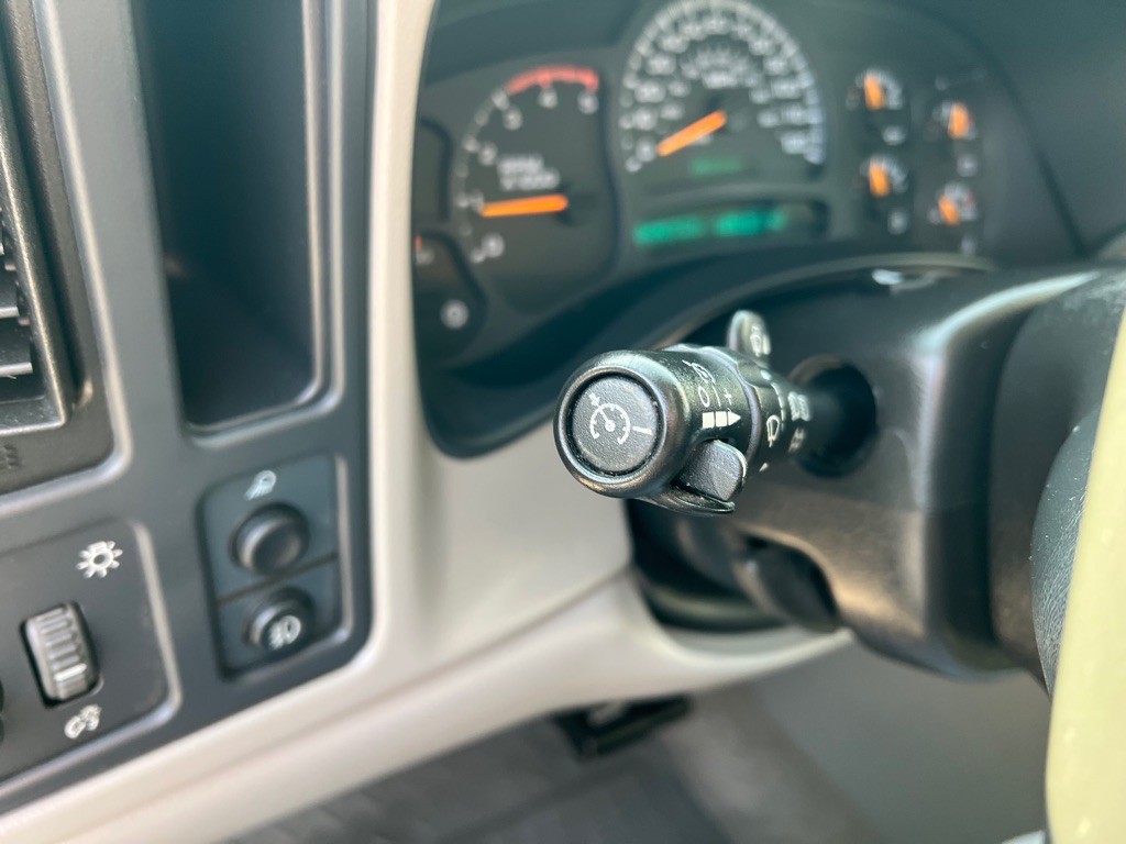 2005 Chevrolet Silverado 1500 Image 23