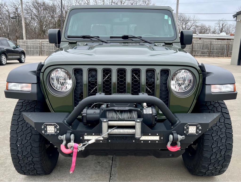 2023 Jeep Gladiator Image 2