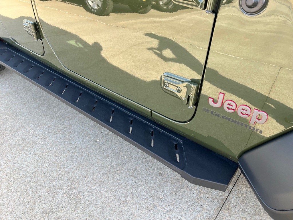 2023 Jeep Gladiator Image 11