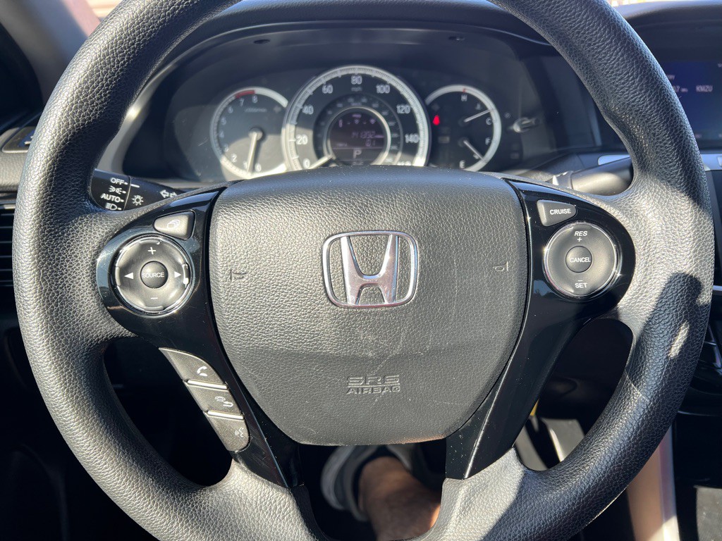 2016 Honda Accord Image 21