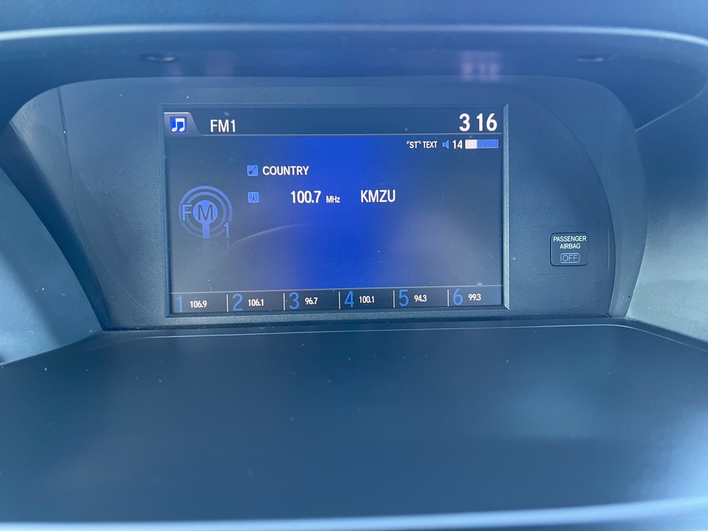 2016 Honda Accord Image 24