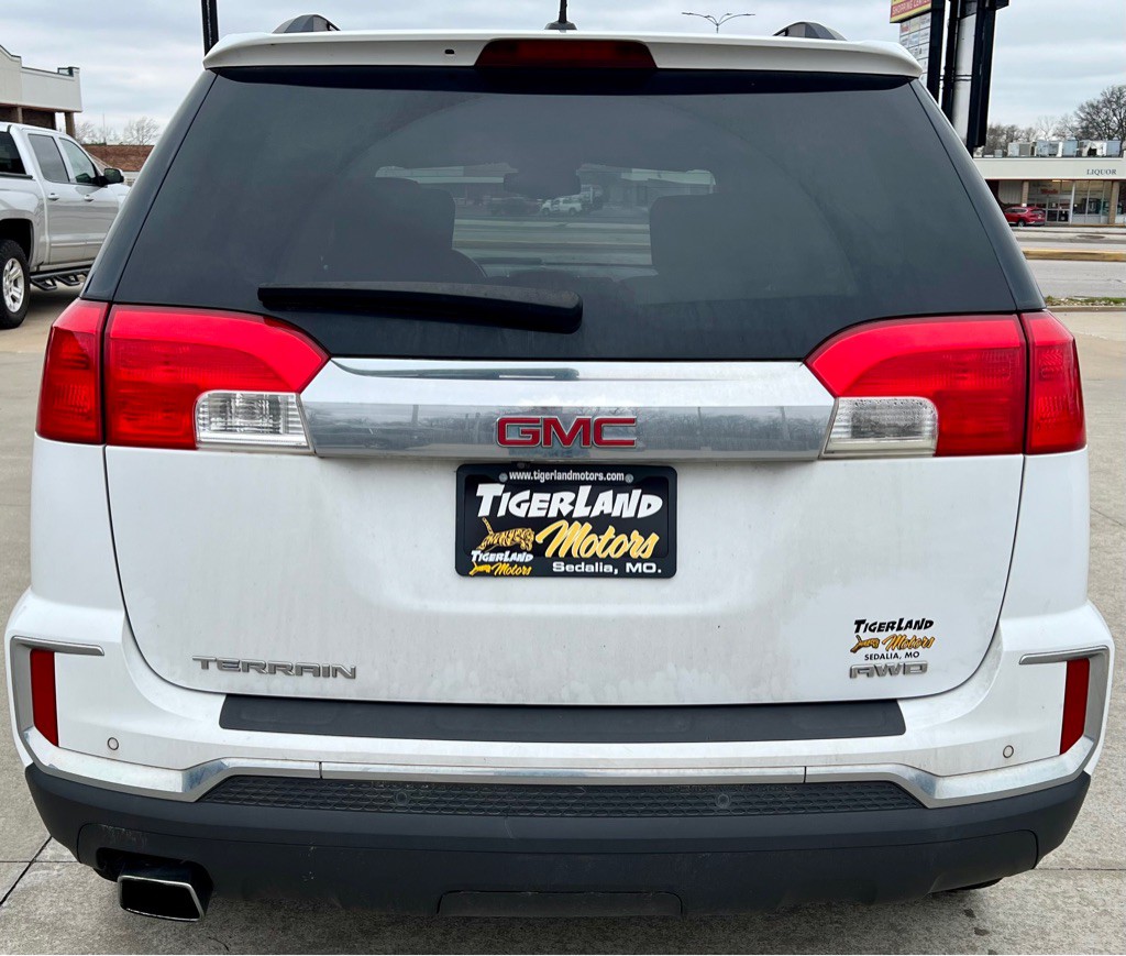 2017 GMC Terrain Image 5