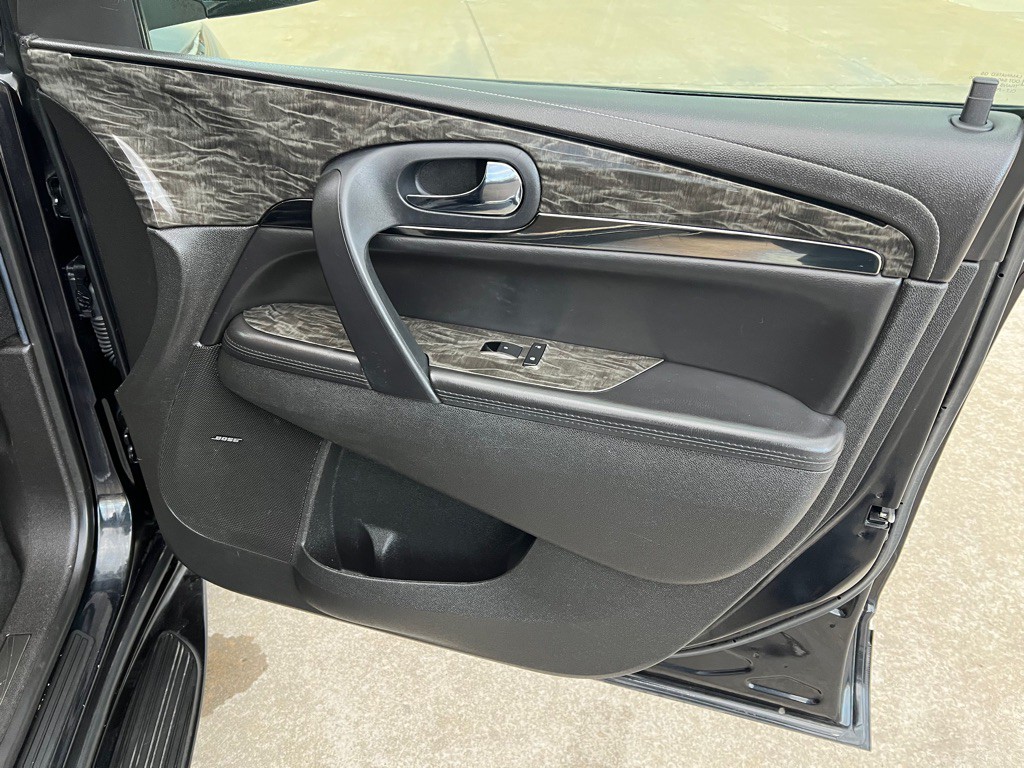 2014 Buick Enclave Image 10