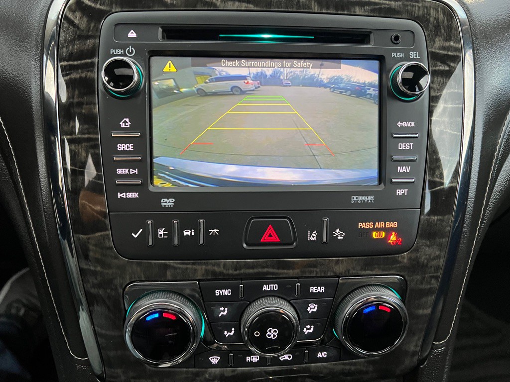 2014 Buick Enclave Image 32