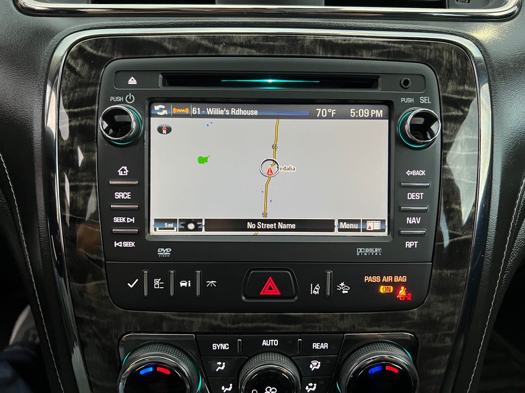 2014 Buick Enclave Image 33